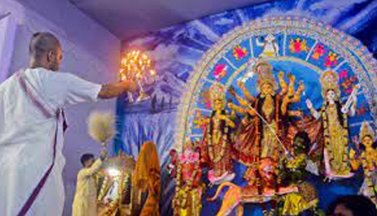 দুর্গাপূজা শুরু