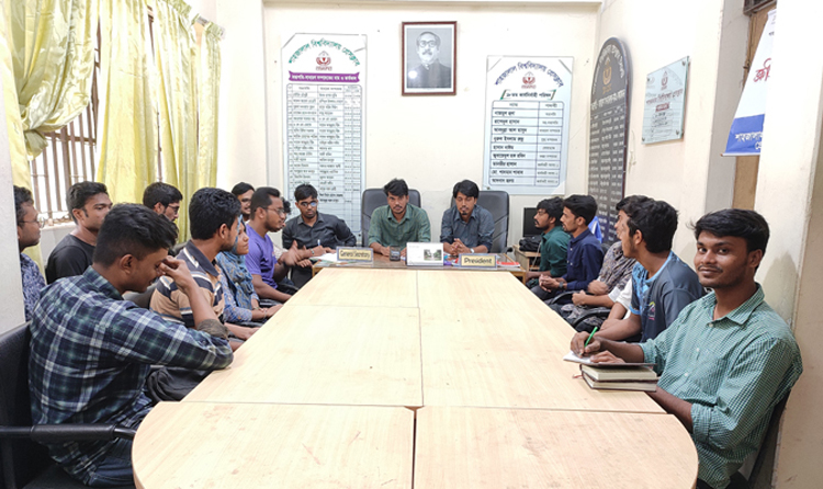 শাবিপ্রবি প্রেসক্লাব নেতৃবৃন্দের সাথে চোখ ফিল্ম সোসাইটির মতবিনিময়