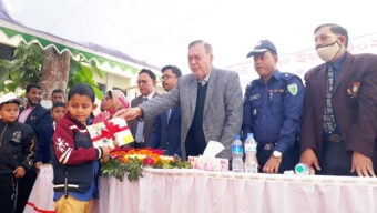 কমলগঞ্জে শিক্ষার্থীদের মাঝে বই বিতরণ