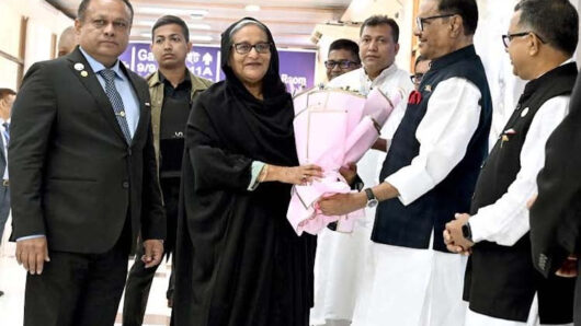 প্রধানমন্ত্রী দেশে ফিরেছেন