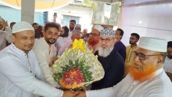 চাঁদাবাজির অভিযোগে বহিস্কার স্বেচ্ছাসেবক দল নেতা যোগ দিলেন জামায়াতে