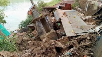 একদিনেই কুশিয়ারার গর্ভে বিলীন ৫ বসতবাড়ি