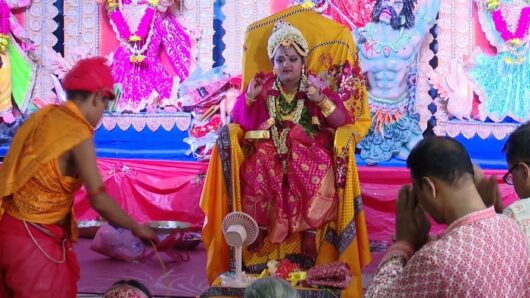 সিলেটে দ্বিতীয়বারের মতো হলো কুমারী পূজা, ভক্তদের ঢল